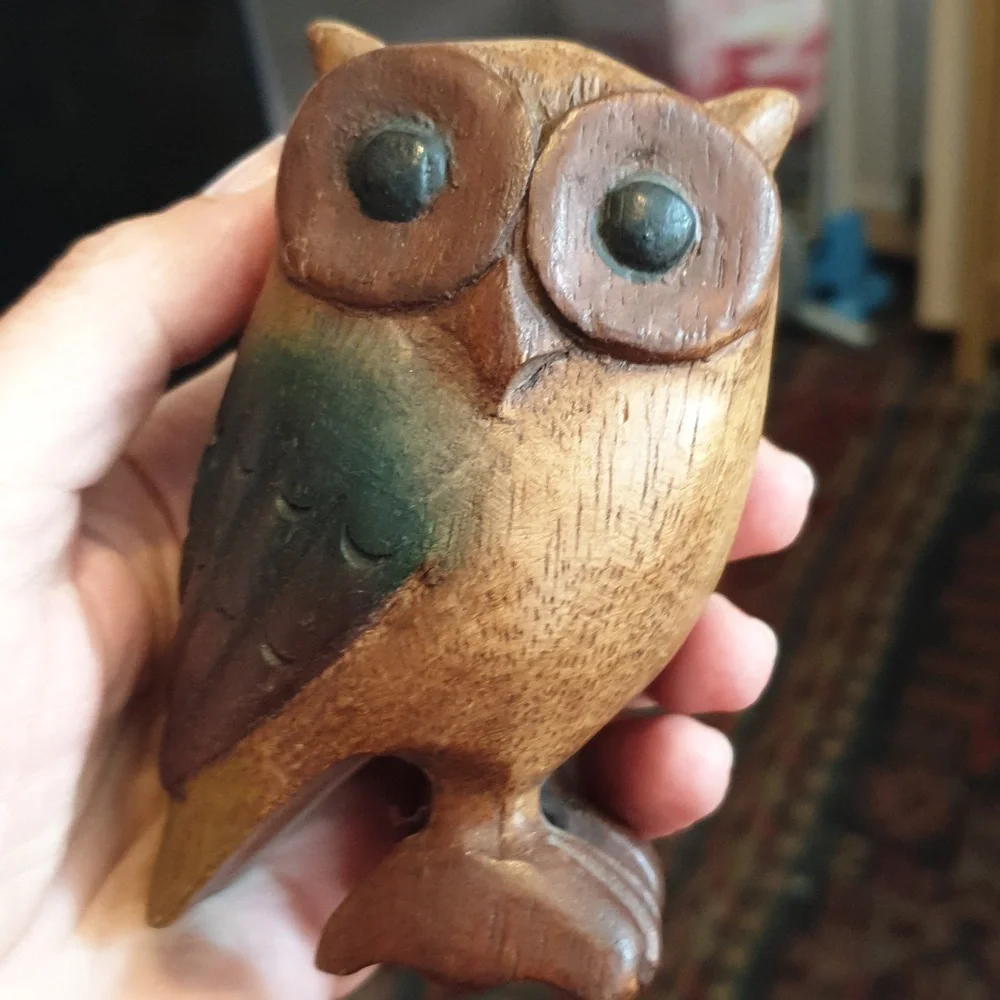 Carved wooden owl decoration 10x6x6cm painted wood carving - Picture 3 of 8